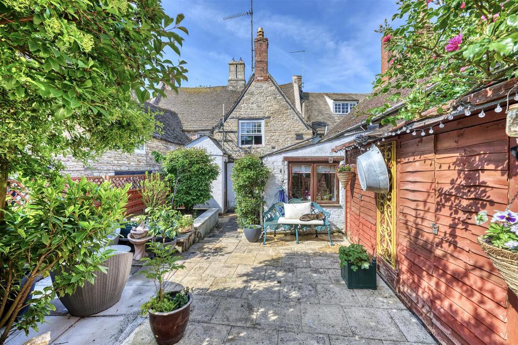 8-2 St Osyths Lane O