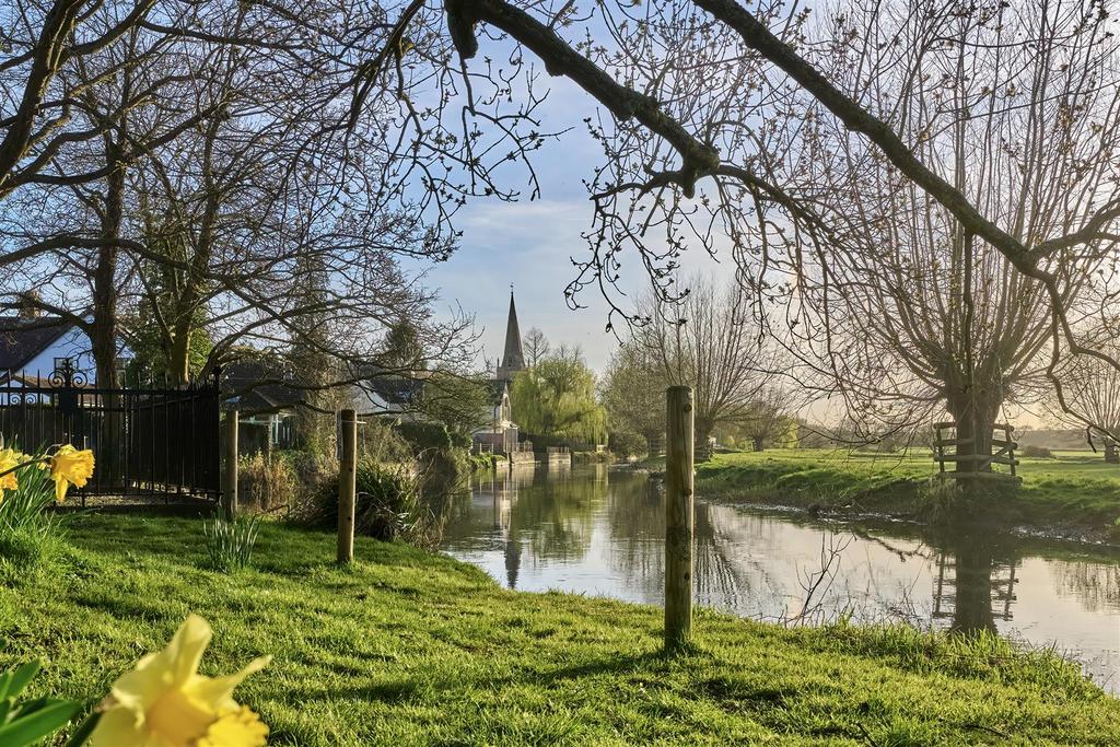 1-4 High St Denford-