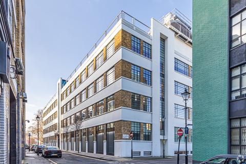 Office to rent, 49 Clerkenwell Grn London EC1R 0EP
