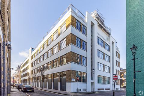 Office to rent, 49 Clerkenwell Grn London EC1R 0EP