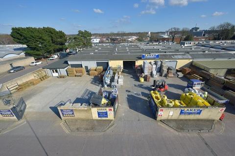 Distribution warehouse to rent, 49-55 Gatwick Rd Crawley RH10 9RD