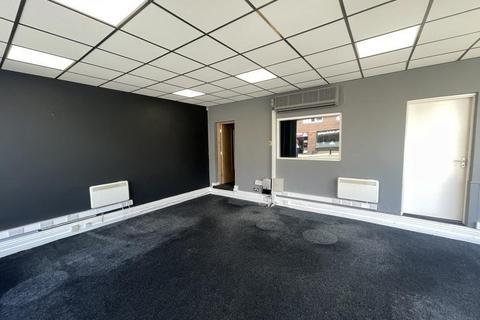 Retail property (high street) to rent, 101 High St Biddulph ST8 6AB