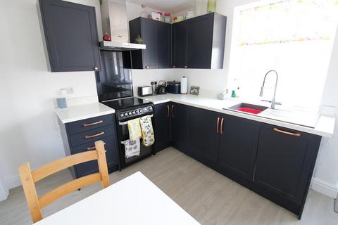 undefined, Manywells Crescent, Cullingworth, Bradford, BD13