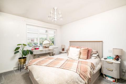 2 Anchor Road, Baldock, SG7 6LG