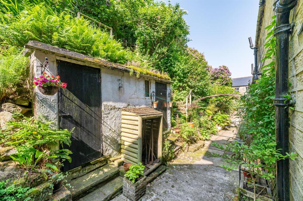 Rear & x 1 Outhouse Store