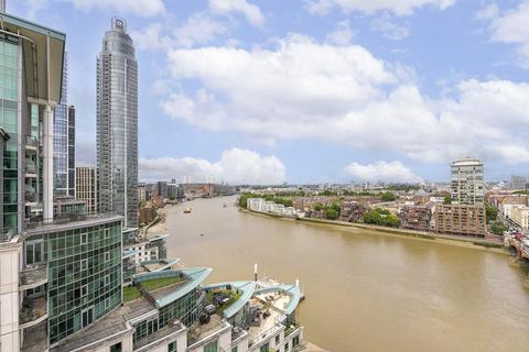undefined, St George Wharf, Vauxhall, London, SW8