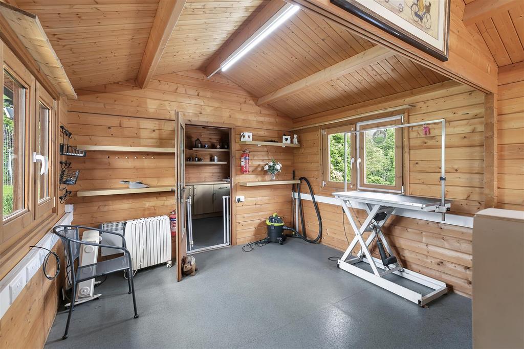 Log Cabin