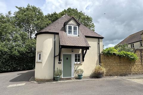 4 Blackberry Close, Shepton Mallet, BA4 4EJ