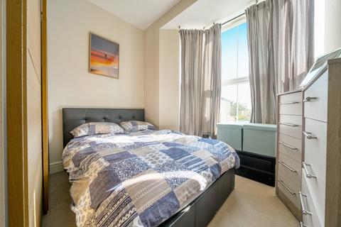 1 bedroom apartment for sale, Portland Road, London, SE25