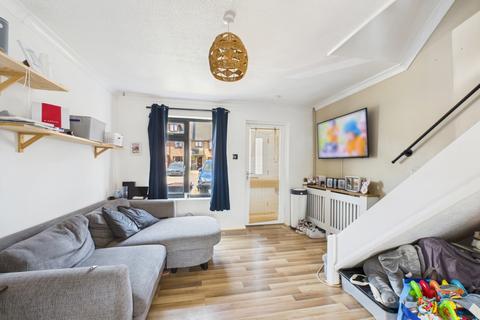 81 Wyngates, Leighton Buzzard, LU7 2LD