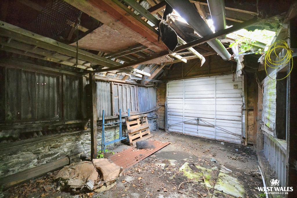 Garage Internal