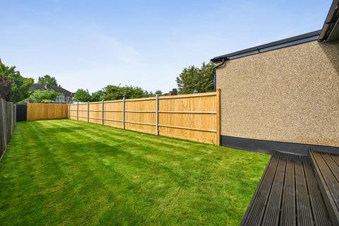 undefined, Esher Avenue, Cheam, SM3