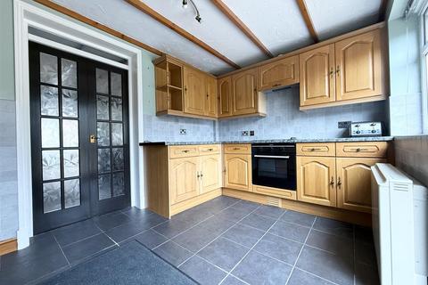 2 bedroom townhouse for sale, Matlock Avenue, Wigston LE18