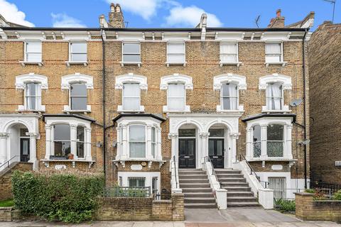 105a Petherton Road, London, N5 2QT