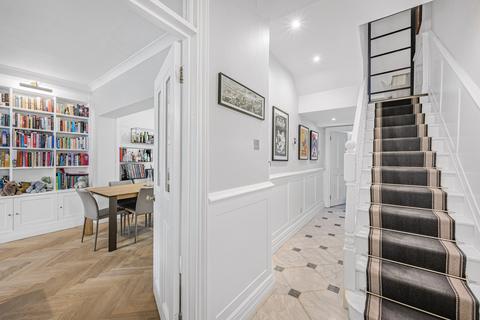 105a Petherton Road, London, N5 2QT