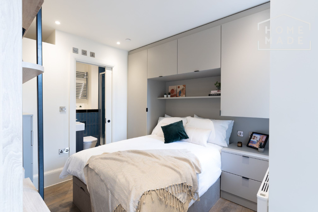 1574bad9b2b604916a6b57aa992a