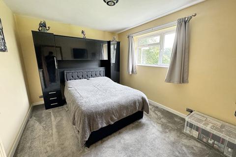 28 Cameron Close, Tiverton, EX16 5DB