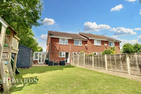9 Bodiam Way, Carlton Colville, Lowestoft, NR33 8DN