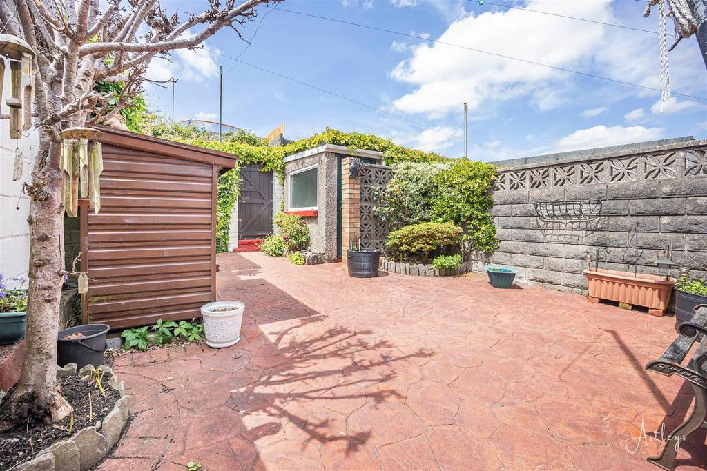 Rear garden