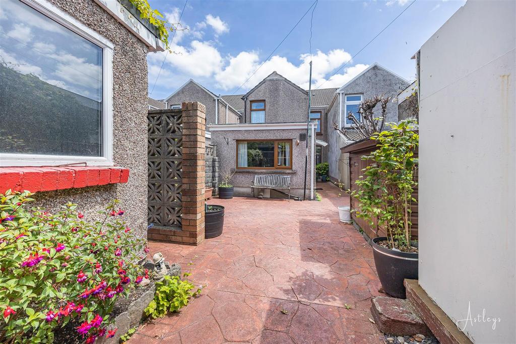 Rear garden