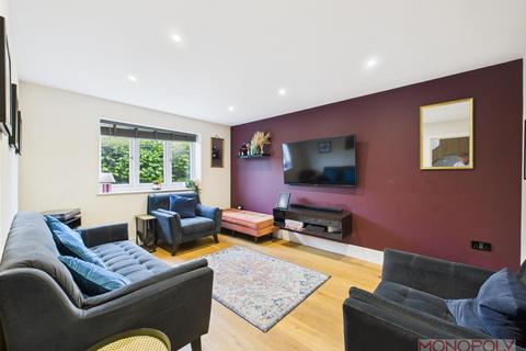 4 bedroom detached house for sale, Tudor Drive, Penley, Wrexham