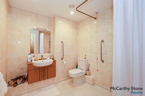 1 bedroom apartment for sale, Thackrah Court, Squirrel Way, Shadwell, Leeds