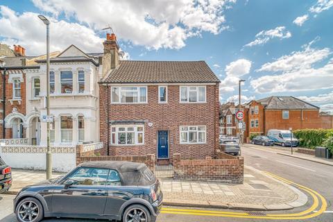 63 Swaffield Road, London, SW18 3AE