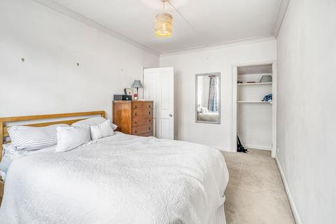 63 Swaffield Road, London, SW18 3AE