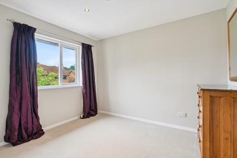 4 Pinkcoat Close, Feltham, TW13 7HL