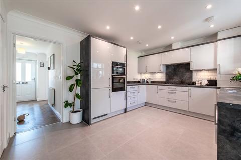 63 Whitehill Road, Gravesend, DA12 5PF