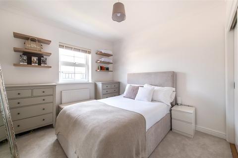 63 Whitehill Road, Gravesend, DA12 5PF
