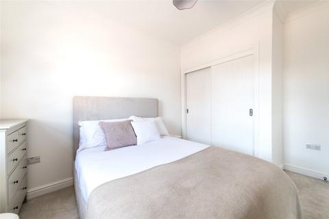 63 Whitehill Road, Gravesend, DA12 5PF