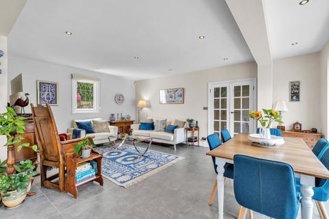 4 bedroom detached house for sale, Woodsland Road, Hassocks, BN6 8HE