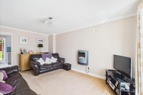 3 bedroom semi-detached house for sale, 3 Redwing Drive, Driffield, YO25 5HJ