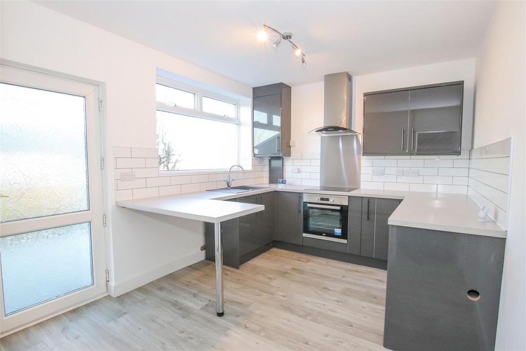 Luxury fitted kitchen / diner
