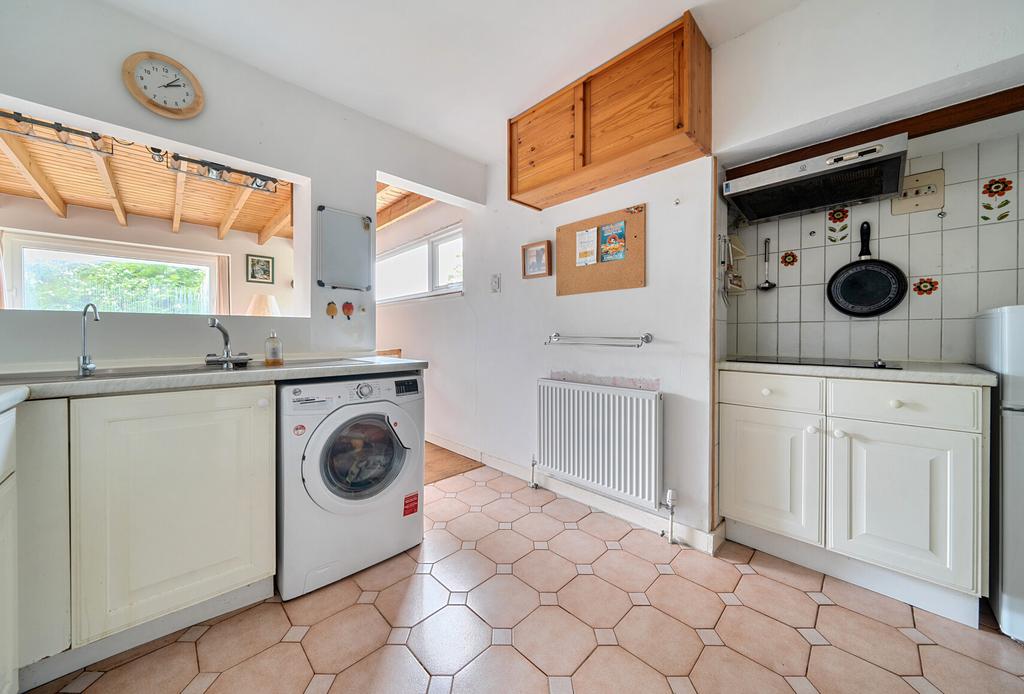 1304766-15-6846ee...