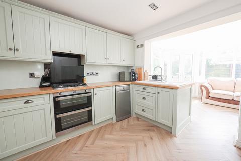 3 bedroom semi-detached house for sale, Constance Avenue, Lincoln, Lincolnshire, LN6