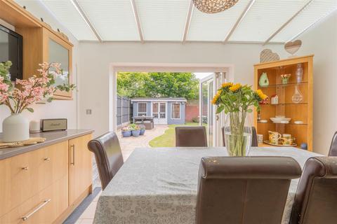 3b Bell Meadow, Pedmore, Stourbridge, DY9 0YY