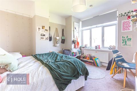4 bedroom terraced house to rent, Keys Avenue, Horfield, Bristol, BS7