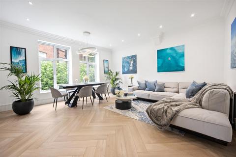 Palace Court, Hampstead London, NW3