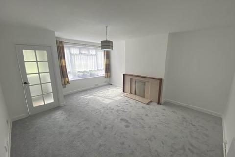 2 bedroom maisonette for sale, Fir Tree Court, Elstree