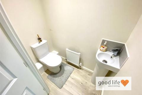 16 Lambert Road, Ryhope, Sunderland, SR2 0FW