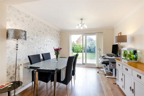 undefined, Meadow Walk, Snodland