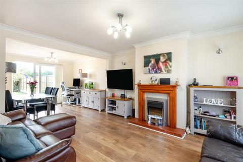 undefined, Meadow Walk, Snodland