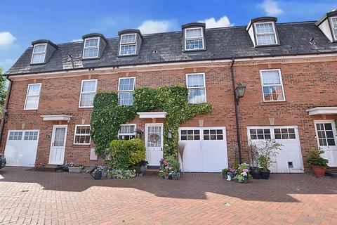 3 bedroom terraced house for sale, Alfred Terrace, Grimsby DN32