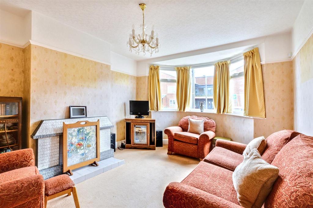 Lounge/Sitting Room