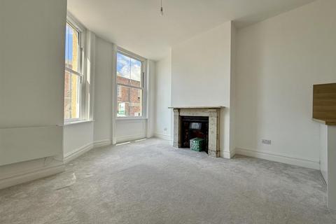 undefined, Russell Street, Gloucester GL1