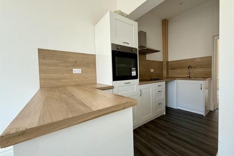 undefined, Russell Street, Gloucester GL1