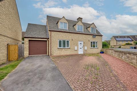 3 bedroom detached house for sale, Ralegh Crescent, Witney OX28