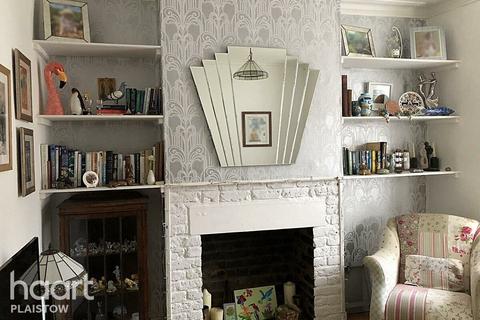 2 bedroom maisonette for sale, Claude Road Upton Park, London